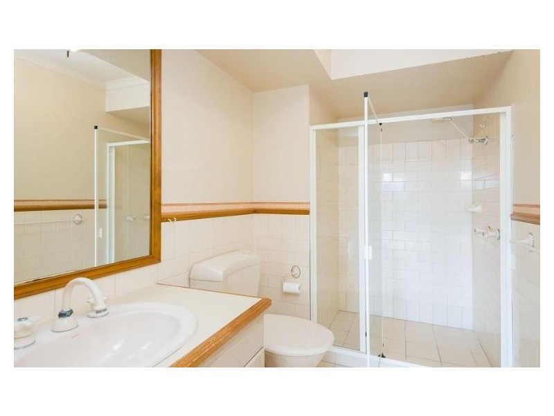 9/14-18 Jennifer Avenue, Runaway Bay QLD 4216