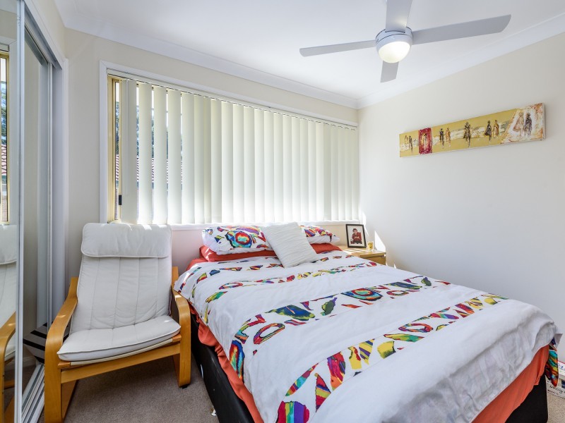 27/2 Doyalson Place, Helensvale QLD 4212