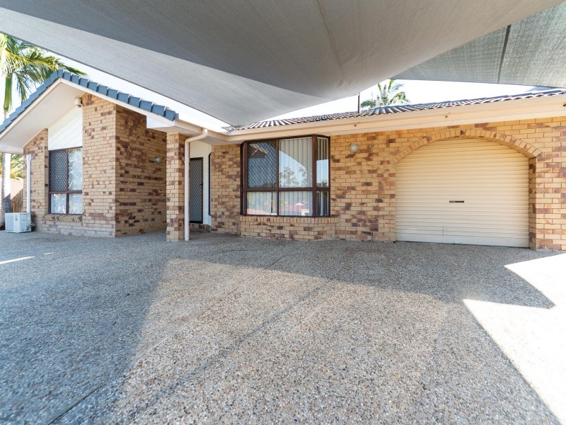 4 Footscray Court, Arundel QLD 4214