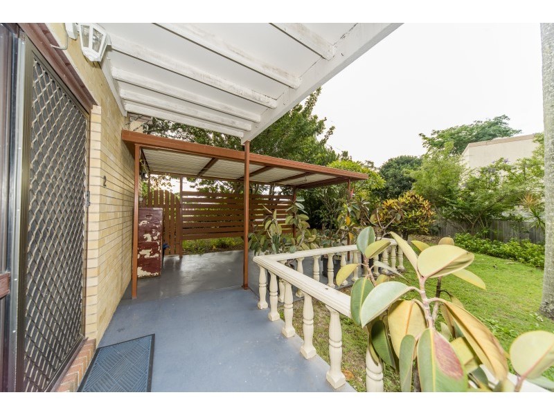 2/59 Milton Avenue, Paradise Point QLD 4216