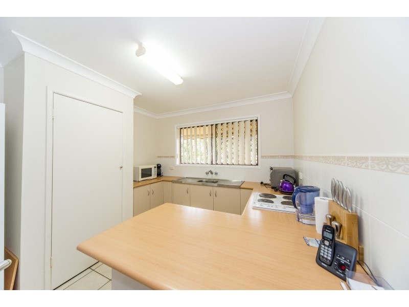 2/59 Milton Avenue, Paradise Point QLD 4216