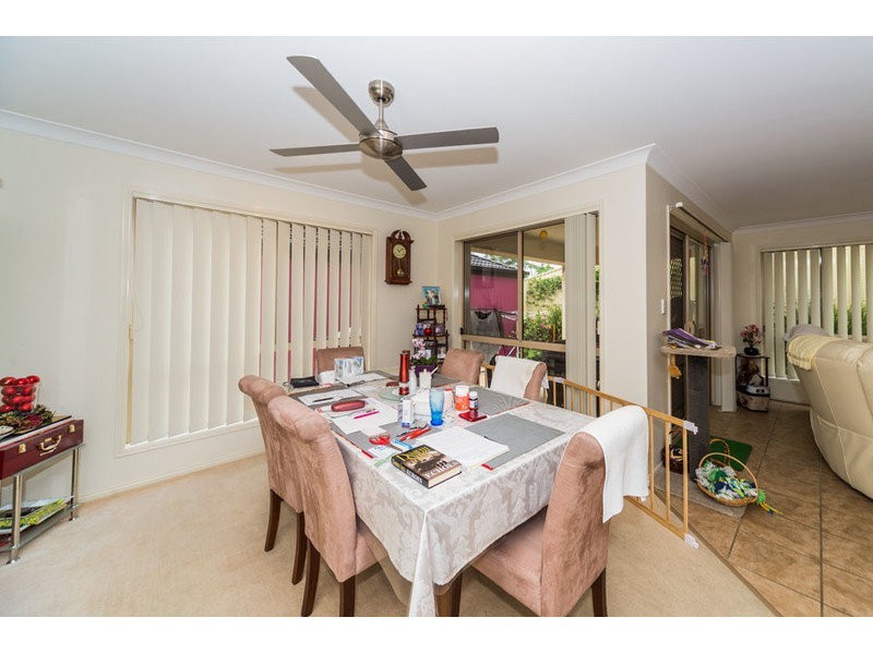 79 Tee Trees Boulevard, Arundel QLD 4214