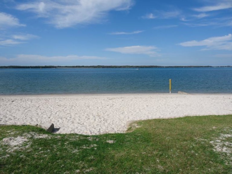 7 Samarai Avenue, Runaway Bay QLD 4216