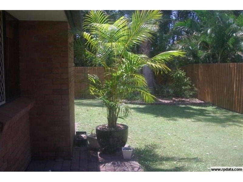 1/49 Morinda Way, Labrador QLD 4215