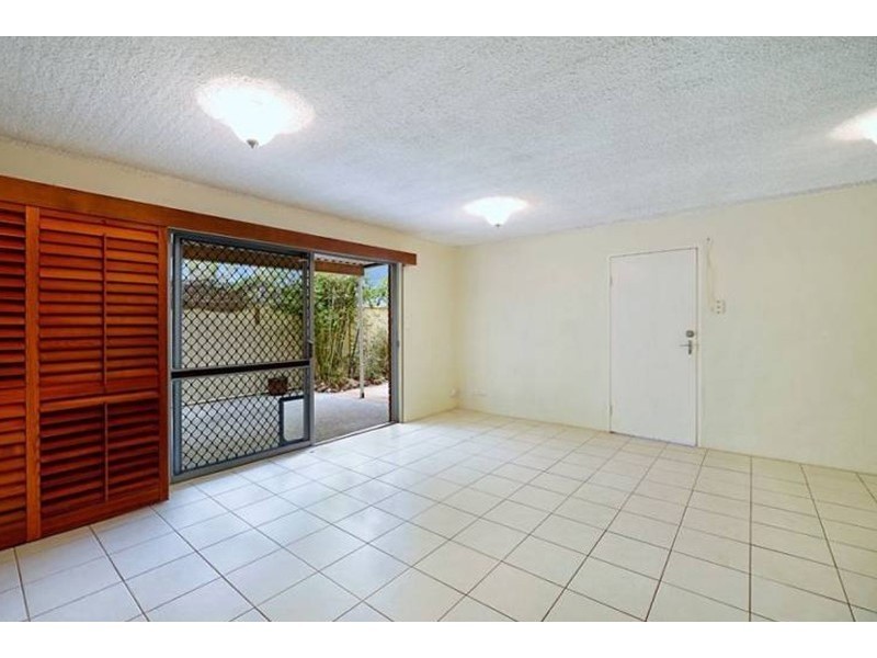 1/17 Teal Avenue, Paradise Point QLD 4216