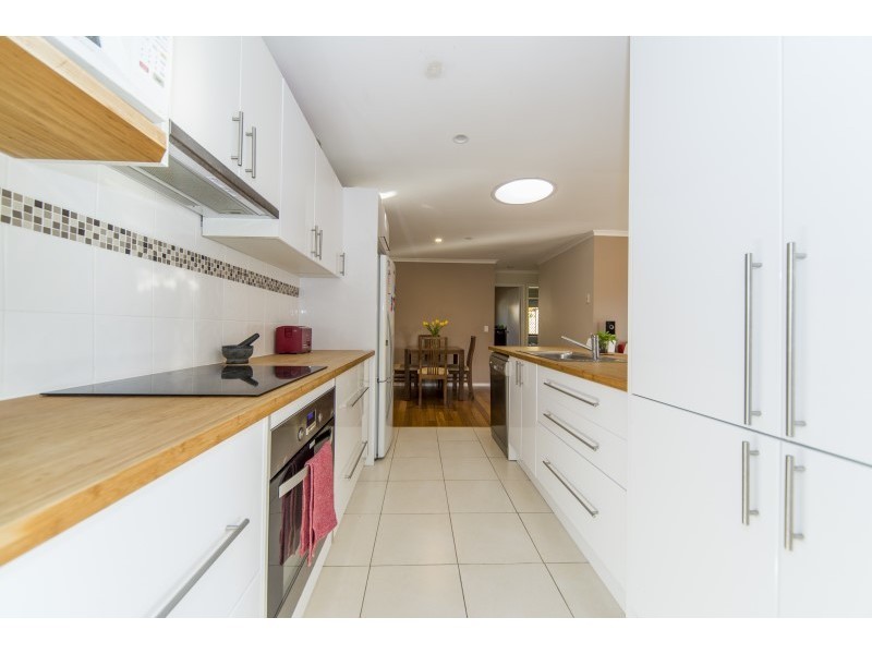1/40 Kangaroo Avenue, Coombabah QLD 4216