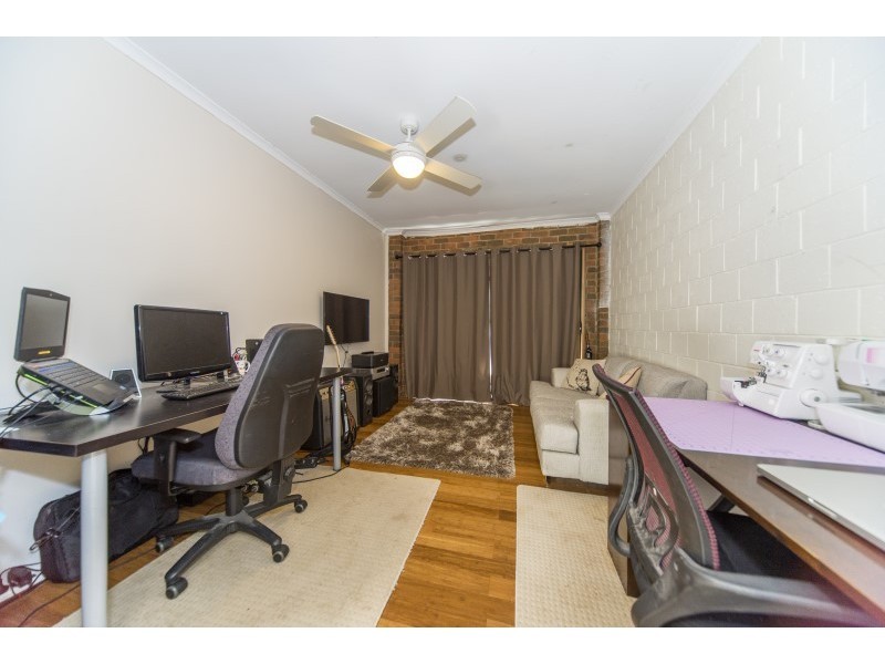 1/40 Kangaroo Avenue, Coombabah QLD 4216