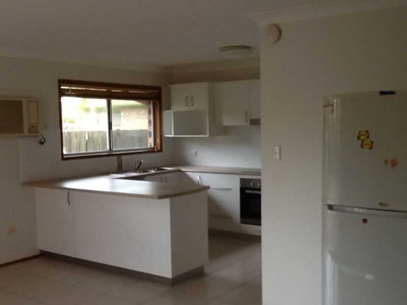 2/34 Nankeen Avenue, Paradise Point QLD 4216