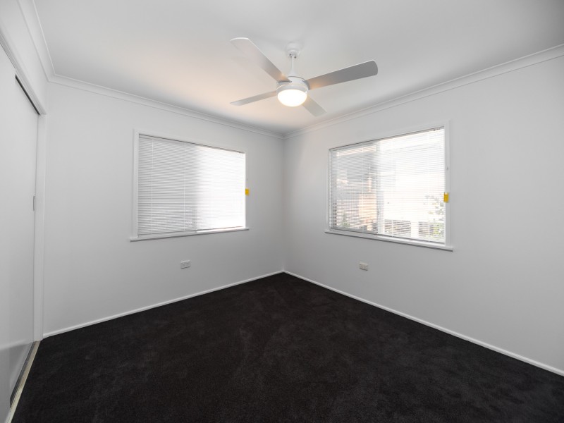 50 Lind Avenue, Southport QLD 4215