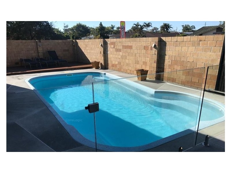 1/15 Brady Drive, Coombabah QLD 4216