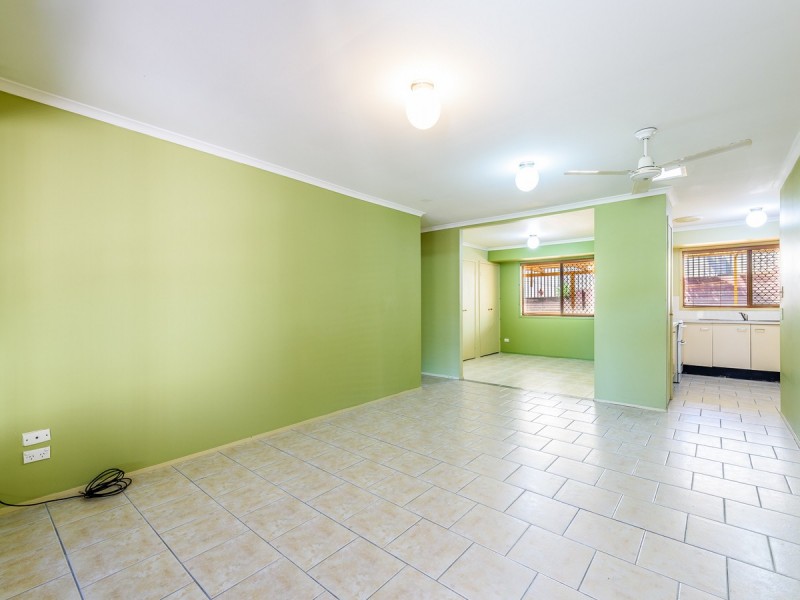 1/18 Hentdale Court, Labrador QLD 4215