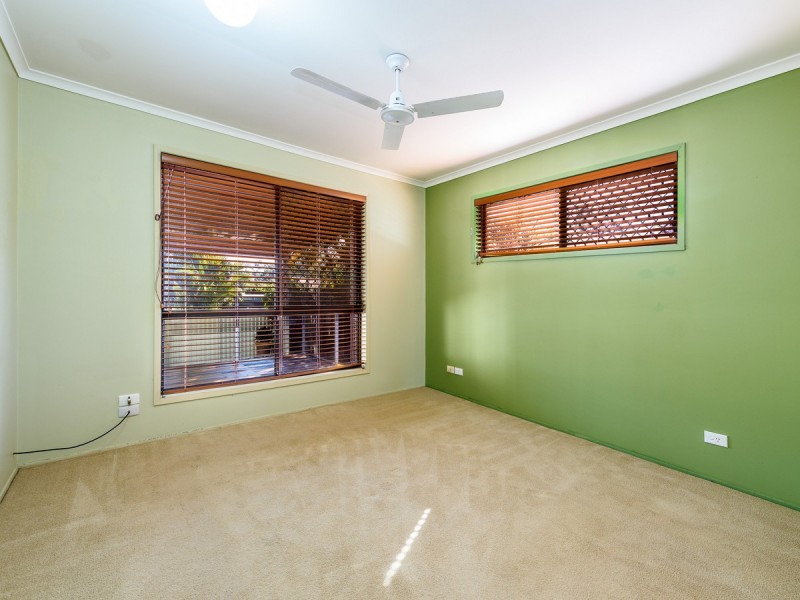 1/18 Hentdale Court, Labrador QLD 4215