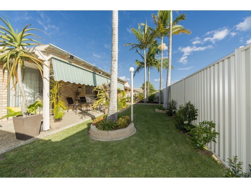 1/4 Sanctuary Court, Coombabah QLD 4216