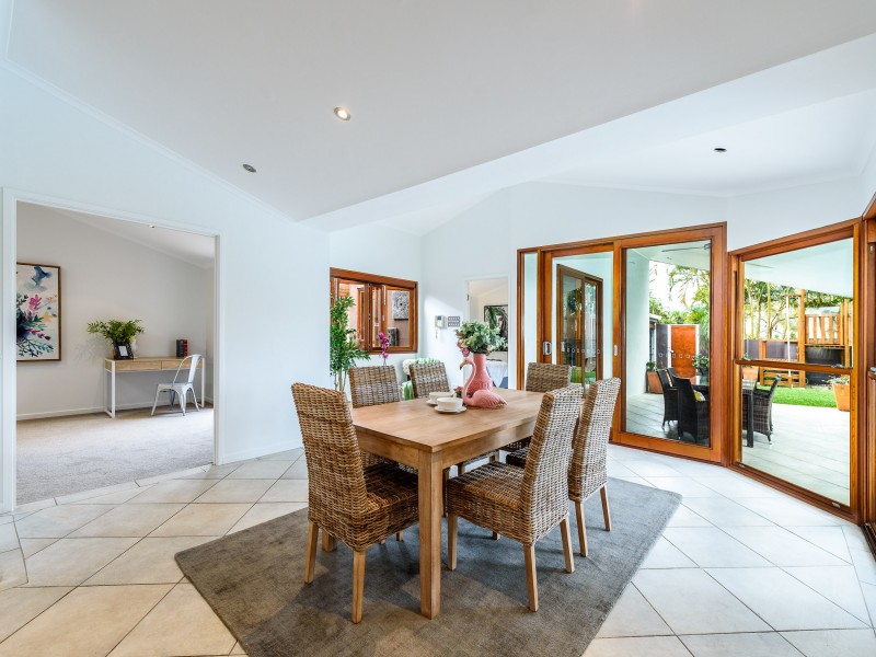 62 Columbus Drive, Hollywell QLD 4216