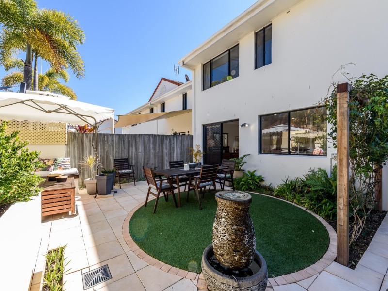 5/43 Myola Court, Coombabah QLD 4216