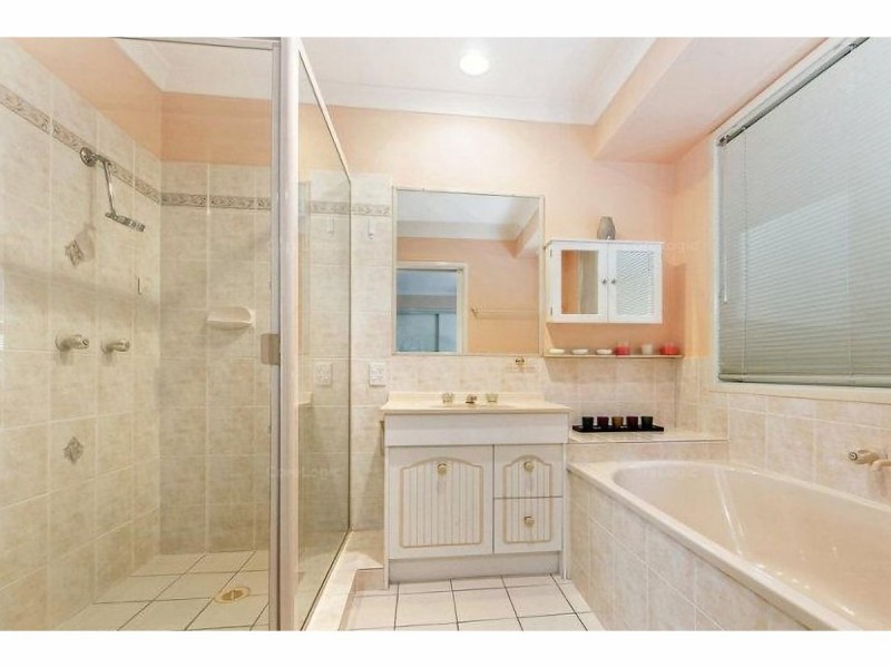 110 Sidney Nolan Drive, Coombabah QLD 4216