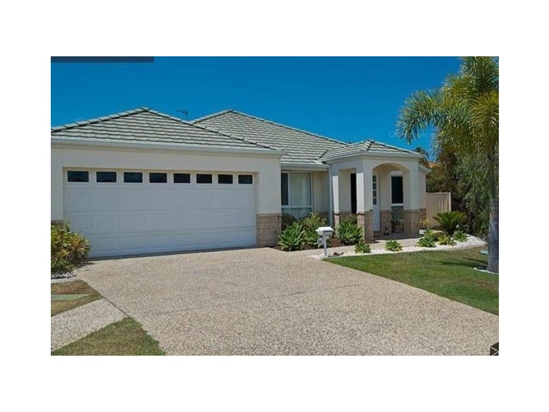 14 Leighanne Crescent, Arundel QLD 4214