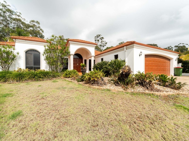 69 Arun Drive, Arundel QLD 4214