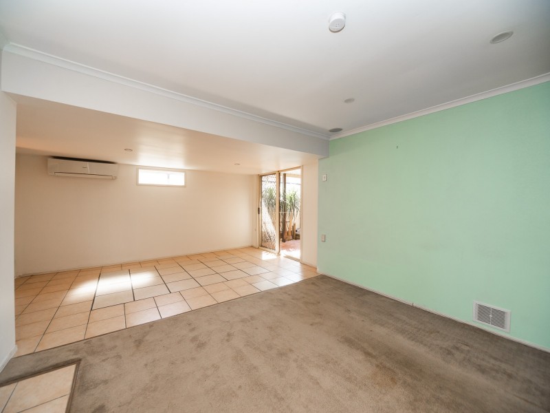 2/185 Musgrave Avenue, Labrador QLD 4215