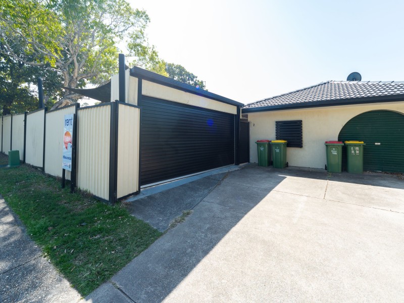 2/185 Musgrave Avenue, Labrador QLD 4215