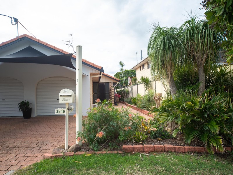 2/19 Mallard Avenue, Paradise Point QLD 4216