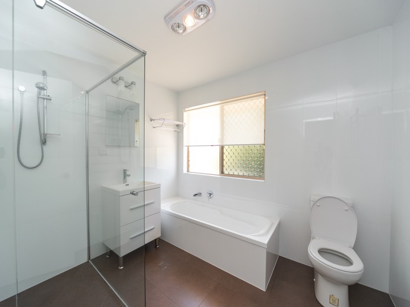 2/5 Brady Drive, Coombabah QLD 4216