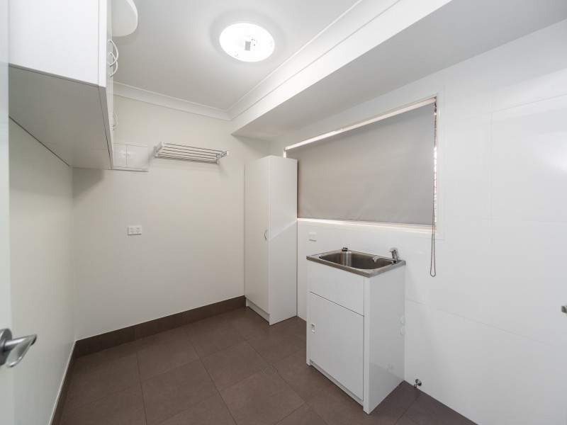 2/5 Brady Drive, Coombabah QLD 4216