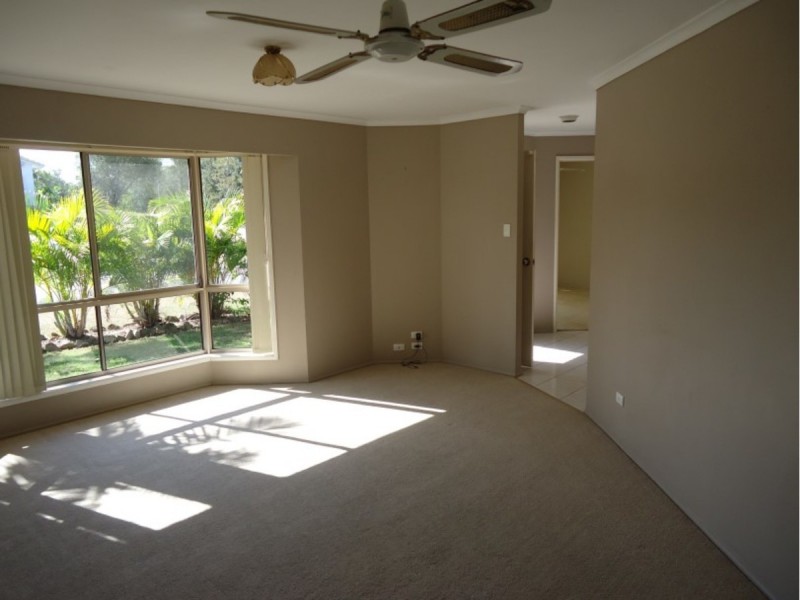 2 Adaminaby Drive, Helensvale QLD 4212