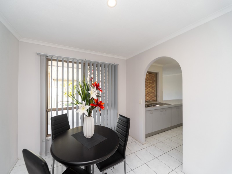 15 Burrendong Road, Coombabah QLD 4216