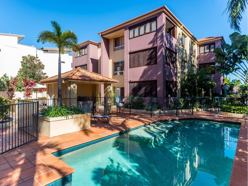 3/89 Bayview Street, Runaway Bay QLD 4216