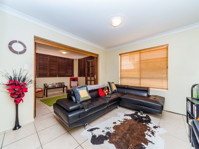 3/89 Bayview Street, Runaway Bay QLD 4216