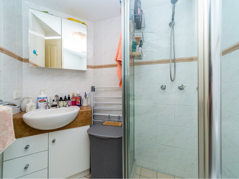 3/89 Bayview Street, Runaway Bay QLD 4216