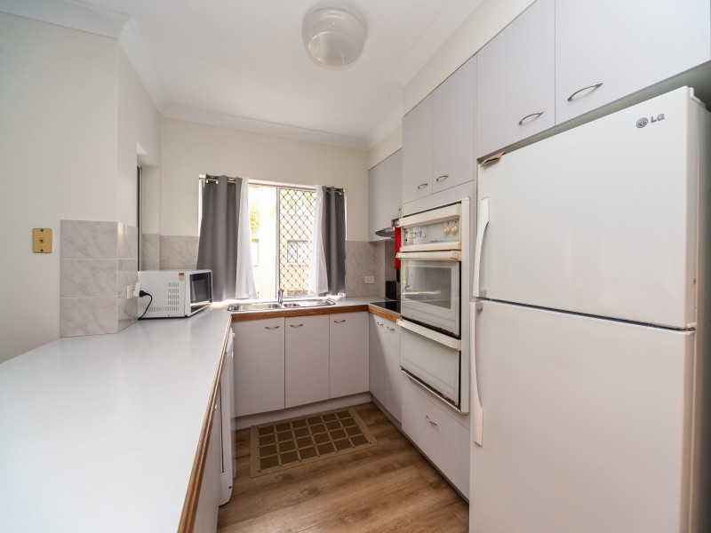 4/496 Marine Parade, Biggera Waters QLD 4216