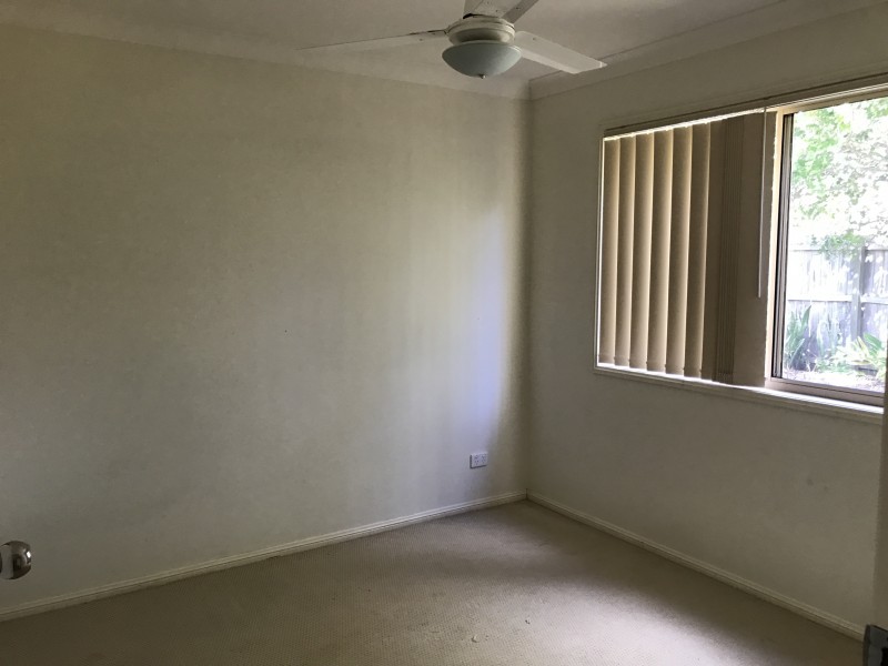 1/1 Firecrest Close, Upper Coomera QLD 4209