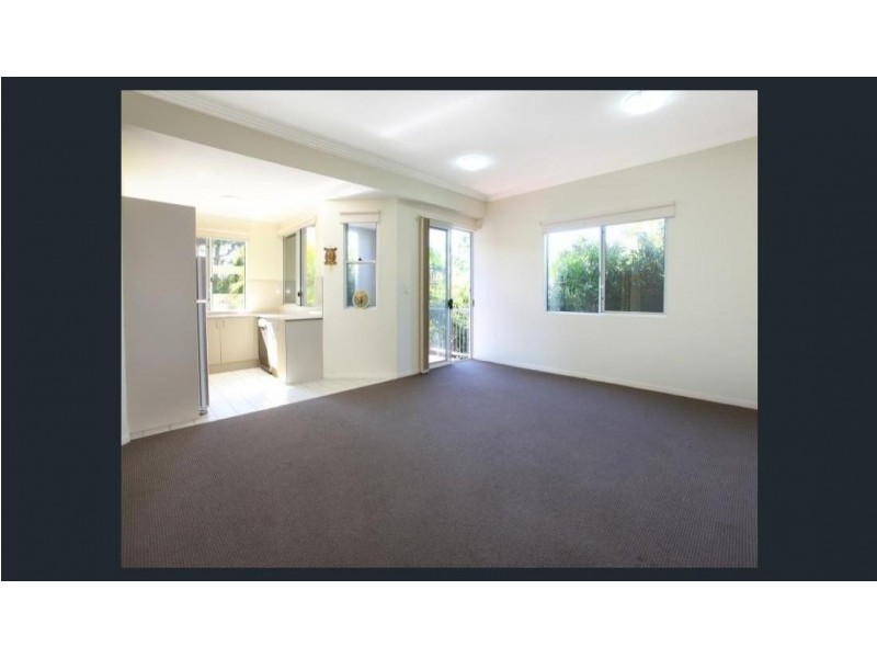 1/6-10 Rose Street, Southport QLD 4215