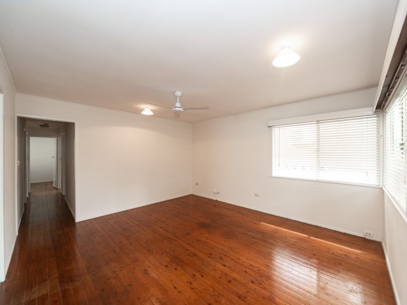 114 Smith Street, Southport QLD 4215