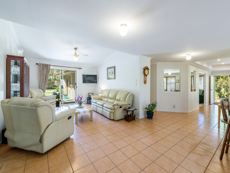 3 Sabina Park Court, Mount Nathan QLD 4211