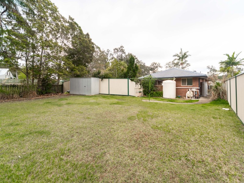 19 Crampton Court, Parkwood QLD 4214