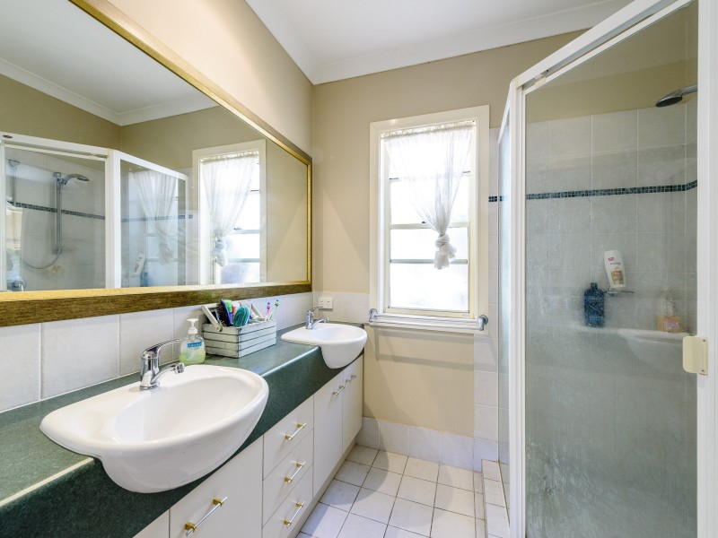 85/76 Bayview Street, Runaway Bay QLD 4216