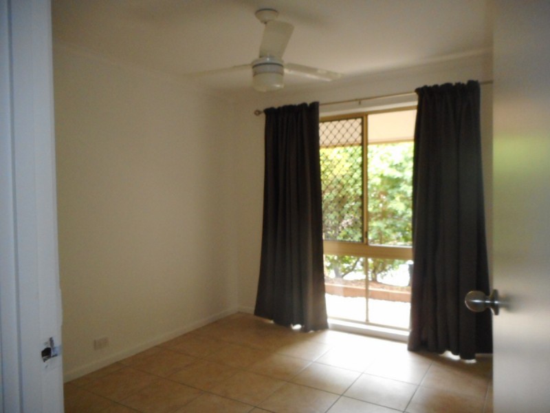 53 Clubhouse Drive, Arundel QLD 4214