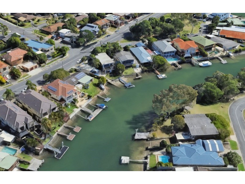 1 Perry Place, Biggera Waters QLD 4216