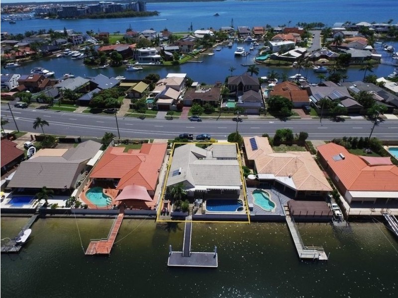 340 Bayview Street, Hollywell QLD 4216