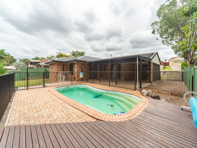 15 Rosedale Place, Helensvale QLD 4212