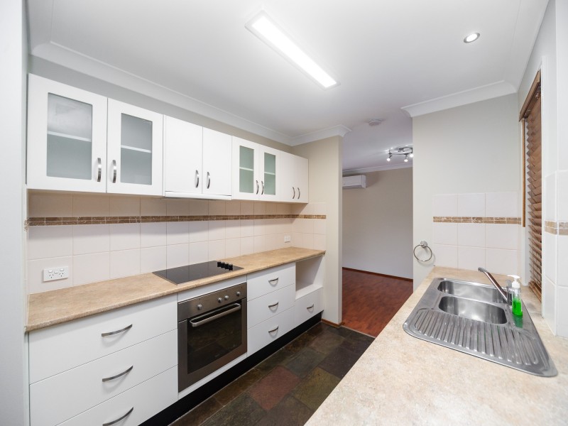 15 Rosedale Place, Helensvale QLD 4212