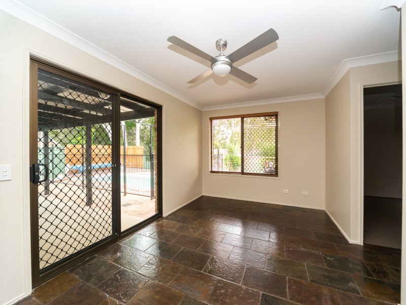 15 Rosedale Place, Helensvale QLD 4212