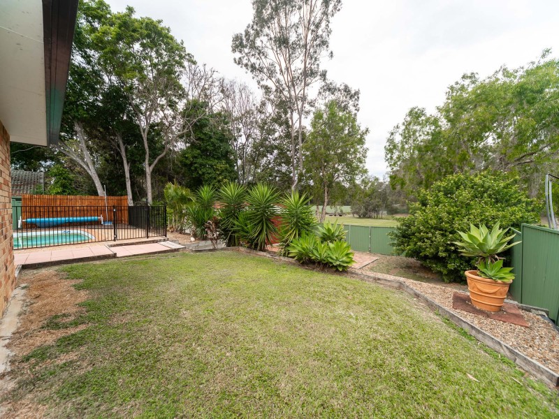 15 Rosedale Place, Helensvale QLD 4212
