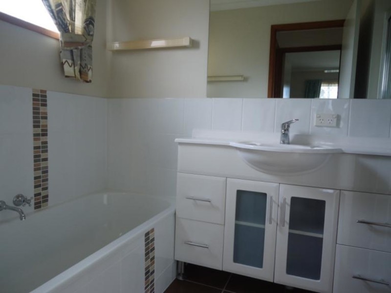 1/44 McMillan Street, Labrador QLD 4215