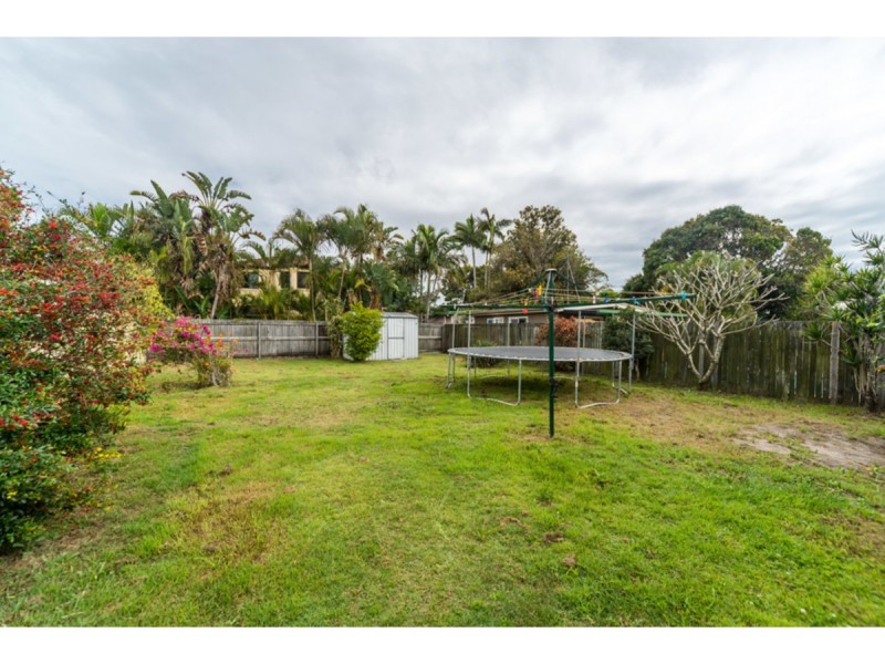 44 Ashgrove Avenue, Runaway Bay QLD 4216