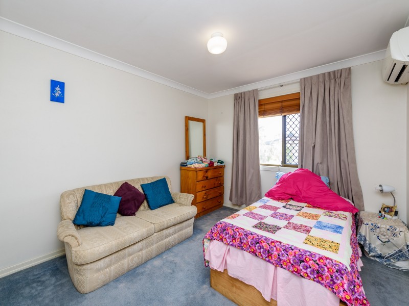 2/14 Maiala Close, Paradise Point QLD 4216