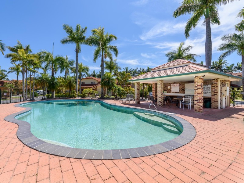 9/272 Oxley Drive, Coombabah QLD 4216